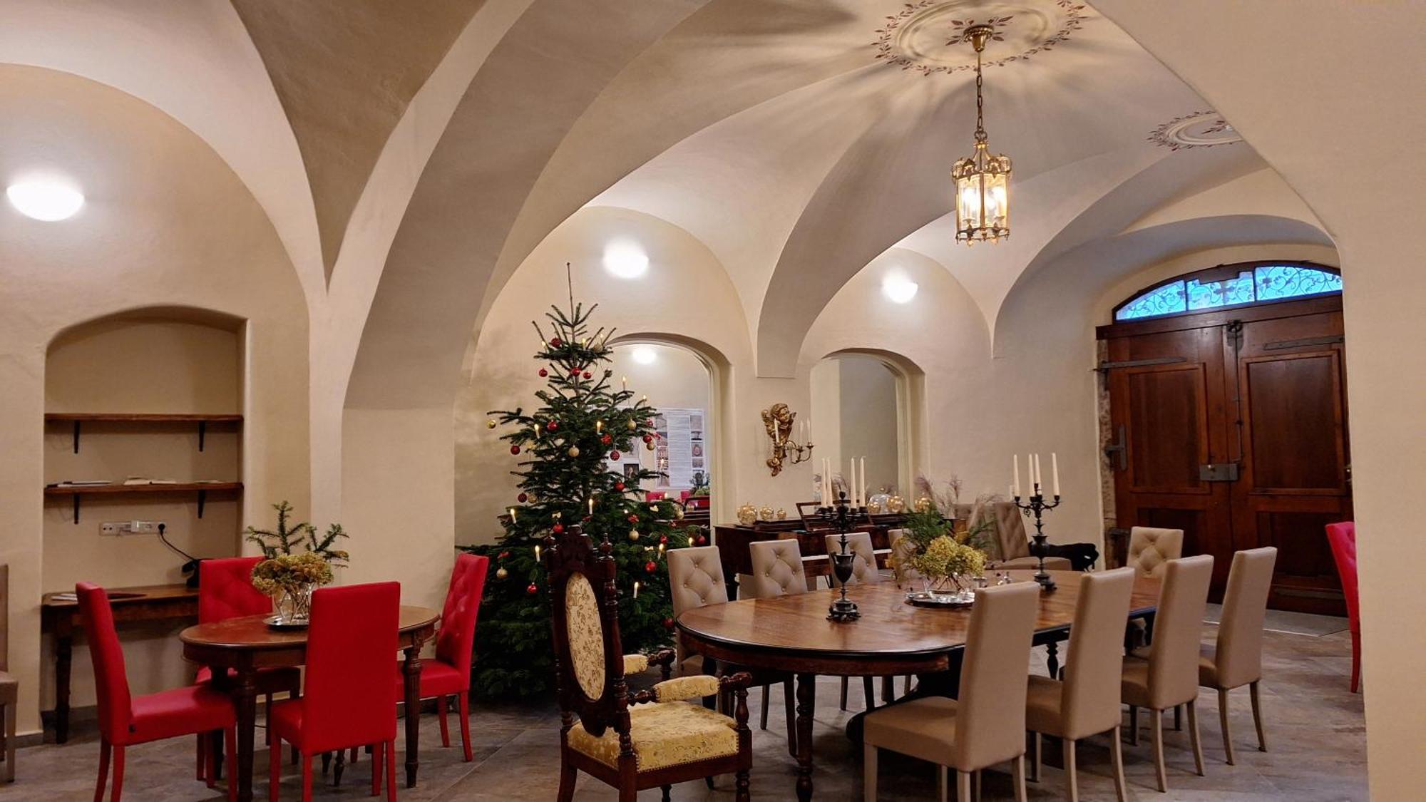באוטזן Stadtpalais Romantik-Suite 3 Zimmer Maximal 6 Personen מראה חיצוני תמונה