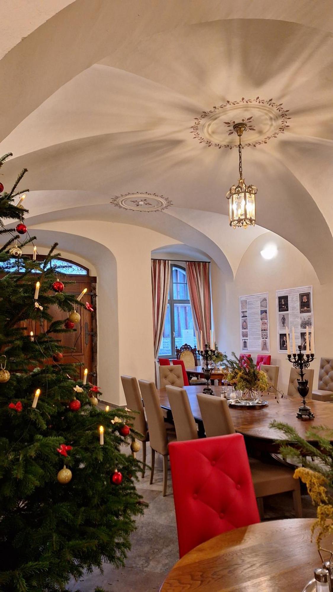 באוטזן Stadtpalais Romantik-Suite 3 Zimmer Maximal 6 Personen מראה חיצוני תמונה