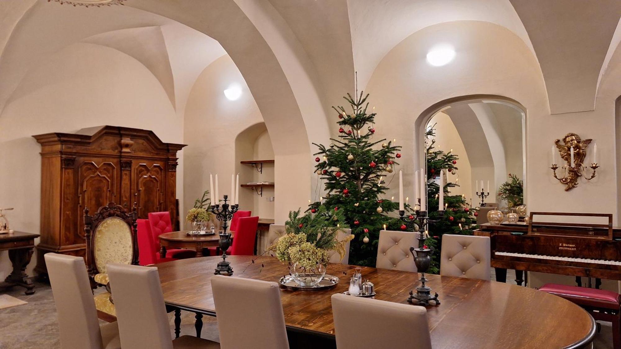 באוטזן Stadtpalais Romantik-Suite 3 Zimmer Maximal 6 Personen מראה חיצוני תמונה