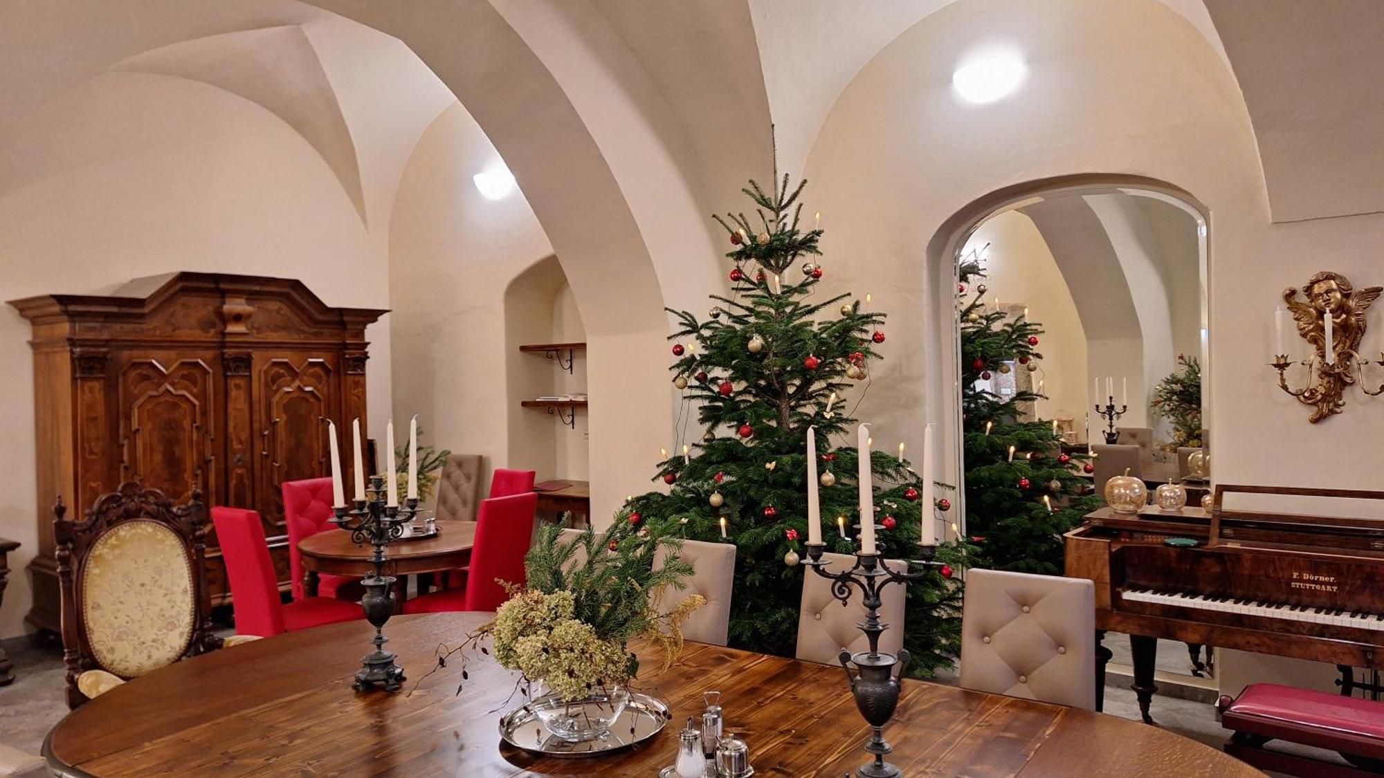 באוטזן Stadtpalais Romantik-Suite 3 Zimmer Maximal 6 Personen מראה חיצוני תמונה