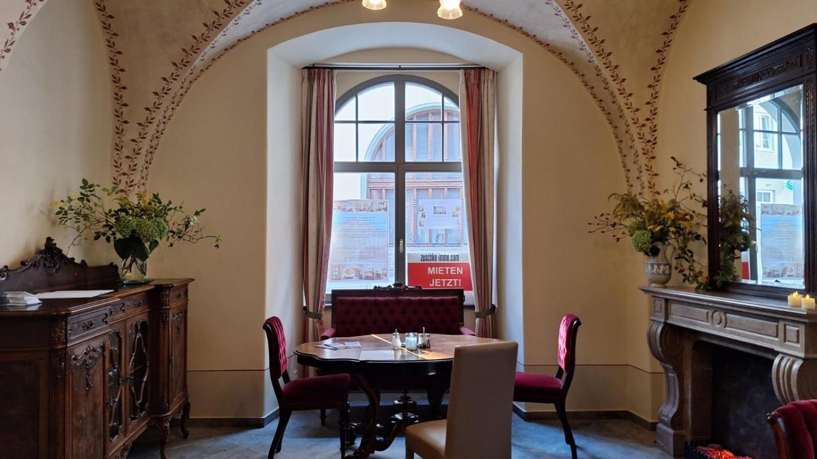 באוטזן Stadtpalais Romantik-Suite 3 Zimmer Maximal 6 Personen מראה חיצוני תמונה