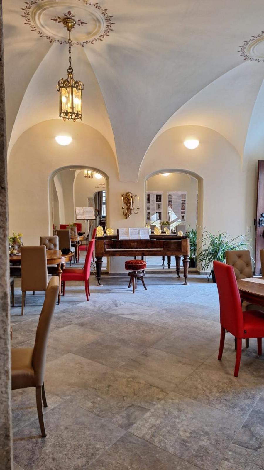 באוטזן Stadtpalais Romantik-Suite 3 Zimmer Maximal 6 Personen מראה חיצוני תמונה