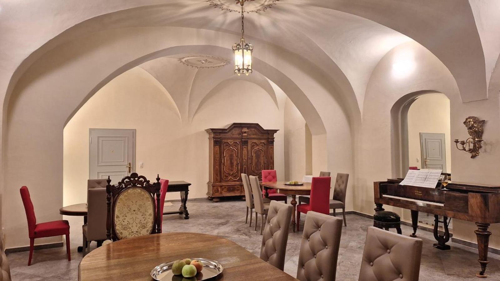 באוטזן Stadtpalais Romantik-Suite 3 Zimmer Maximal 6 Personen מראה חיצוני תמונה
