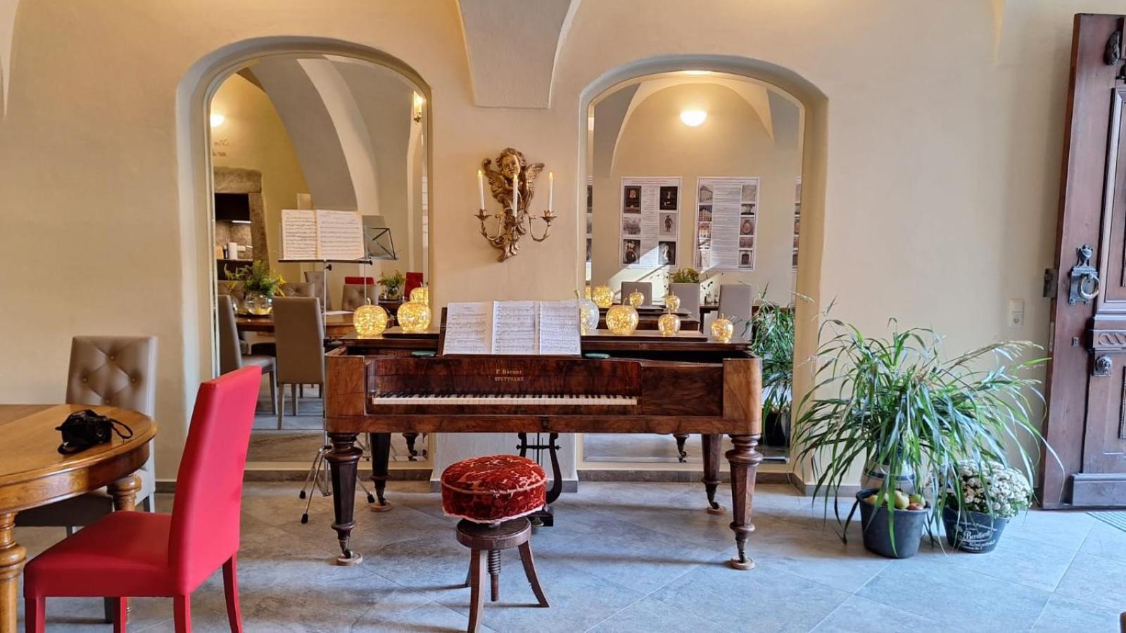 באוטזן Stadtpalais Romantik-Suite 3 Zimmer Maximal 6 Personen מראה חיצוני תמונה